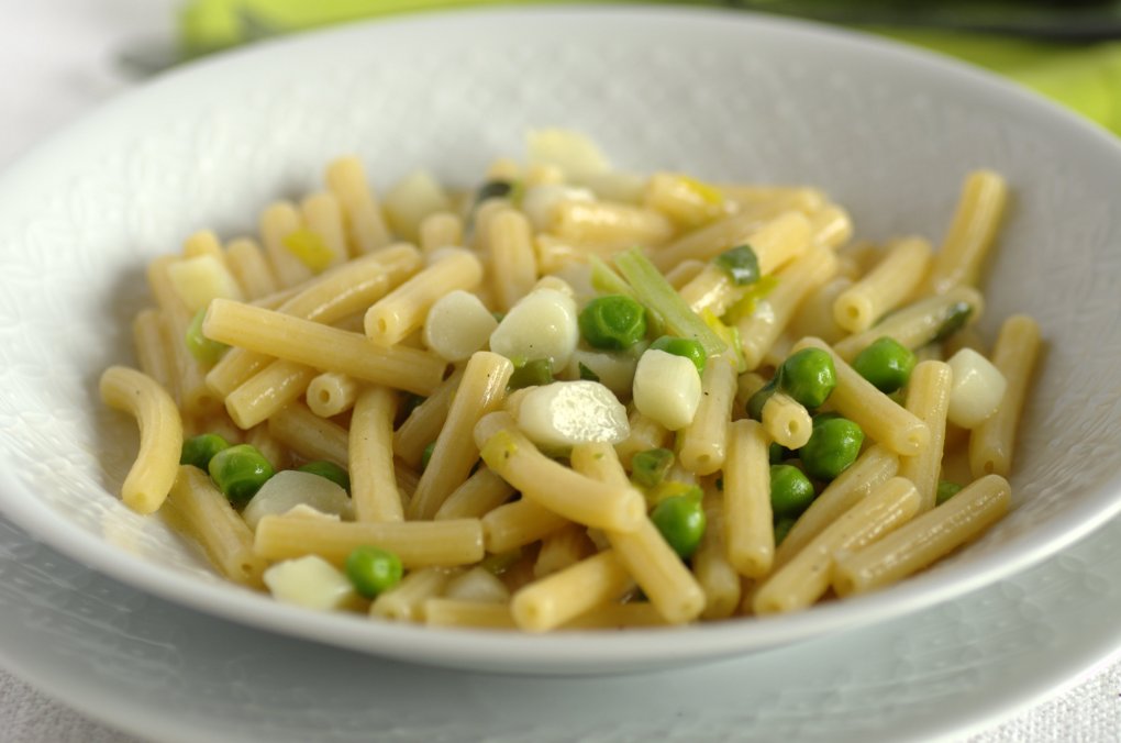 Colazione da Jo Sedanini risottati con piselli freschi e asparagi
