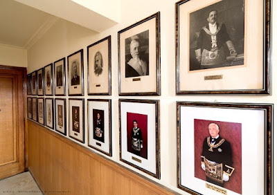 Στα άδυτα των τεκτονικών Μεγάρων της Μασονικής Στοάς σε Αθήνα, Ελευσίνα και Πειραιά  