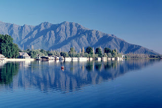 tourist spots in jammu and kashmir 