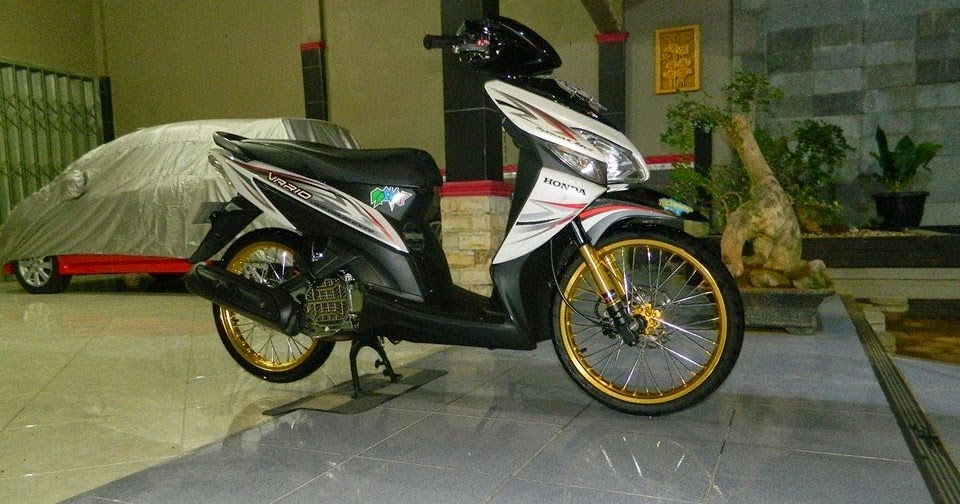 Tangan Kreatif Huda MODIFIKASI YAMAHA JUPITER Z 300CC VS VARIO 500CC