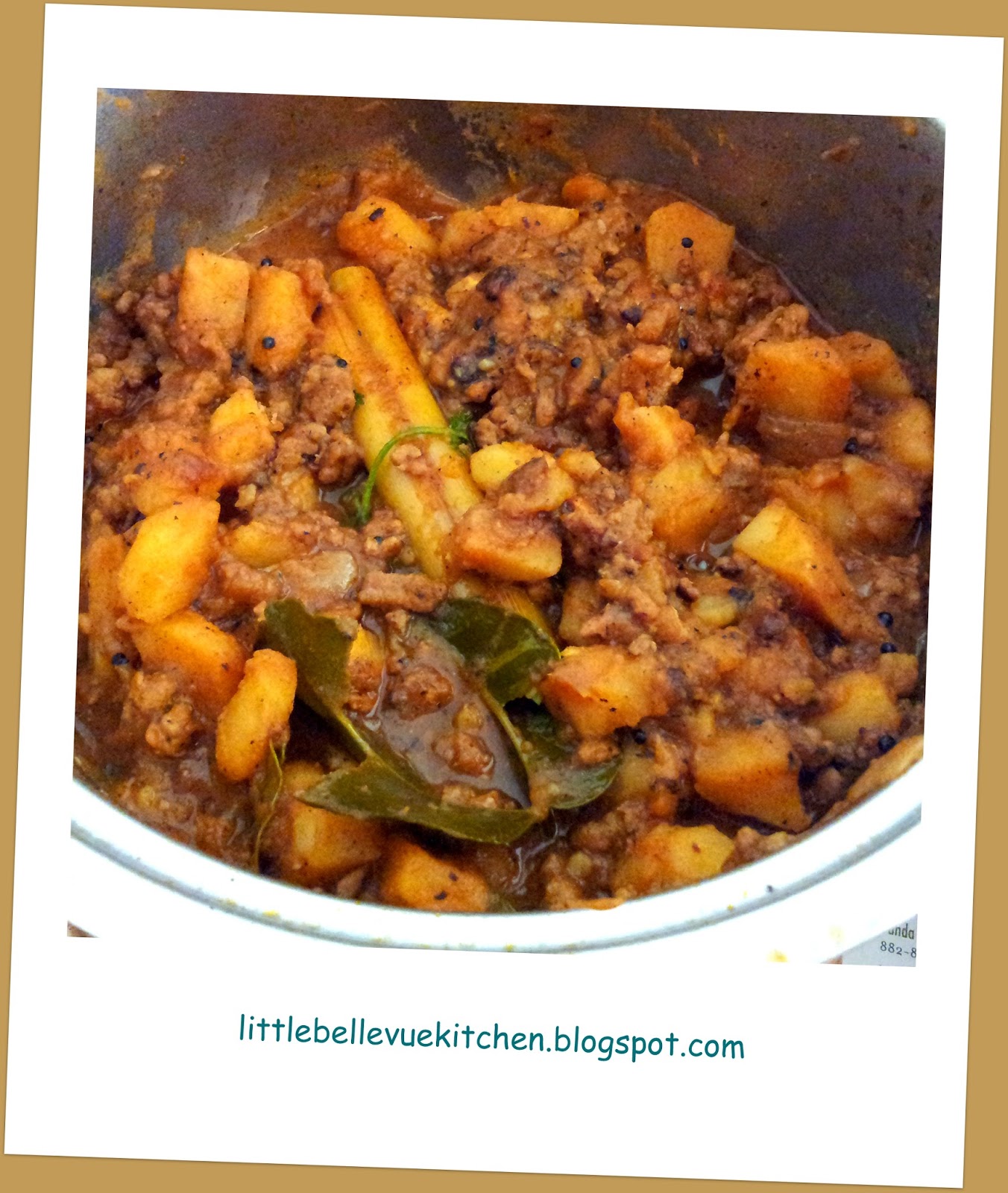 Little Bellevue Kitchen: Curry Potato with Minced Turkey Meat