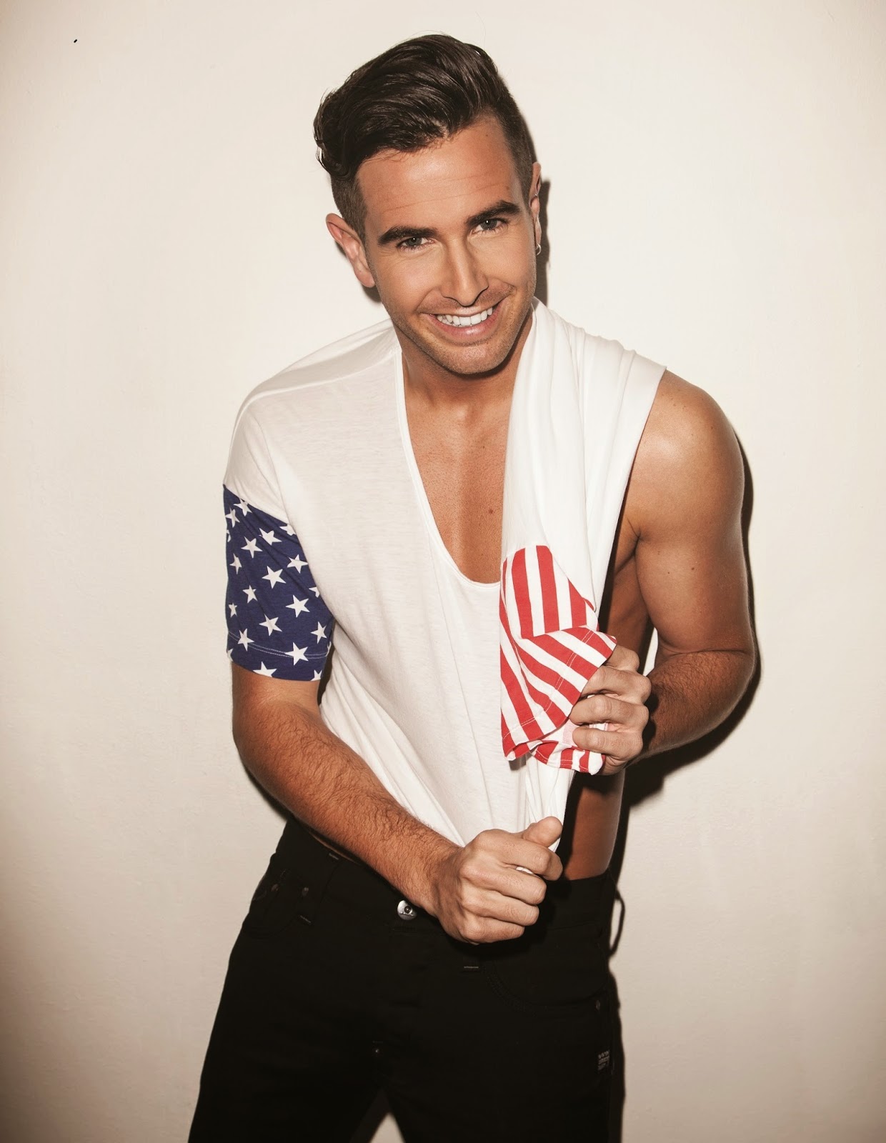 Men International Aaron Renfree