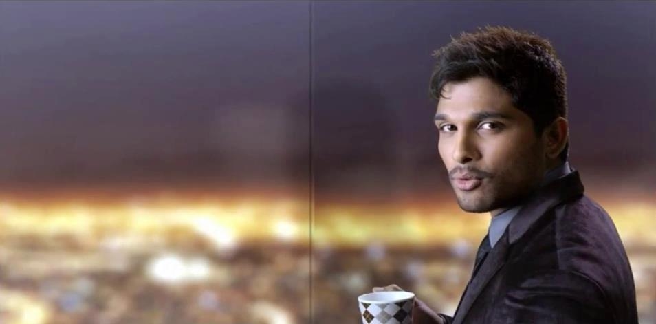 Allu Arjun Brand Ambassador for Joy Alukkas - SOUTH ACTRESS & ACTOR