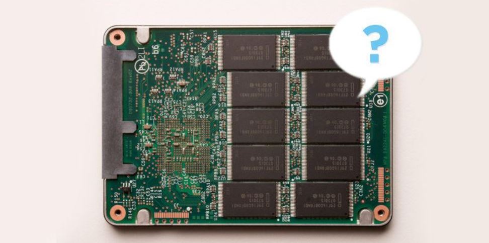 ما-هي-اقراص-SSD-؟-مميزاتها-وعيوبها-وهل-يجب-ان-تشتري-SSD