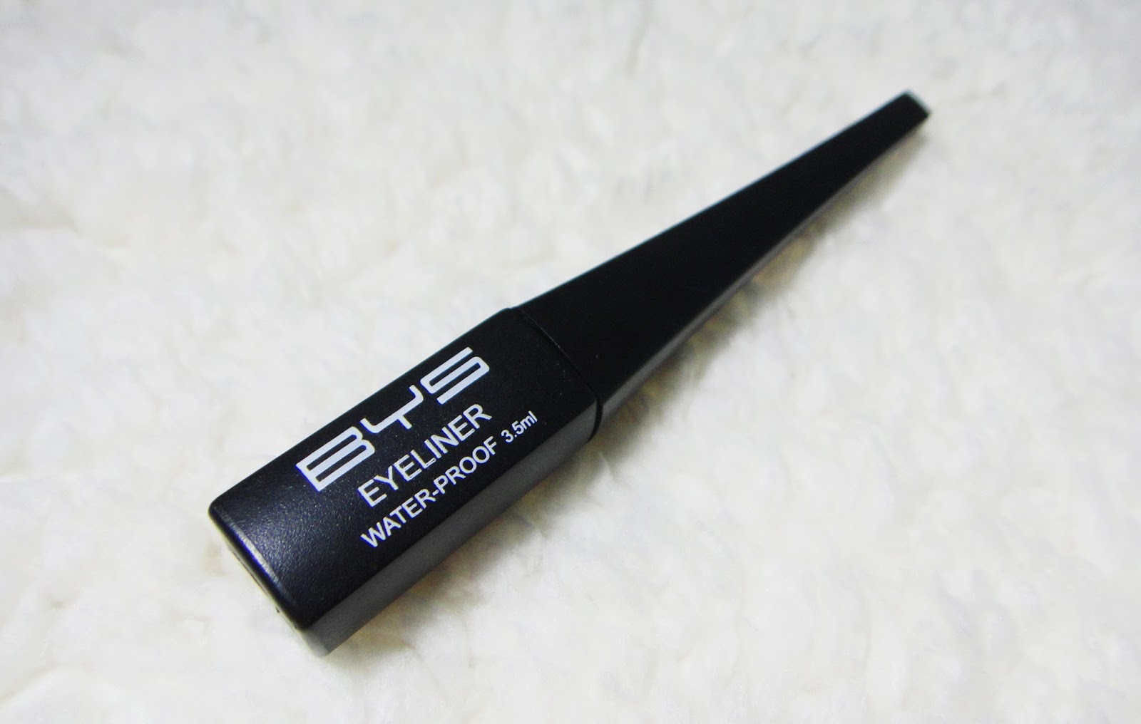 bys liquid eyeliner