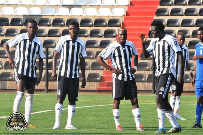 http://3.bp.blogspot.com/-5QX3KzYHFtc/T_-pm40U9NI/AAAAAAAAJnU/vIQHJyQqkNw/s1600/12juillet2012-division1-j9-mazembe-vs-muungano-14_1342119829.jpg