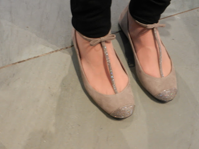 toe cap ballerina