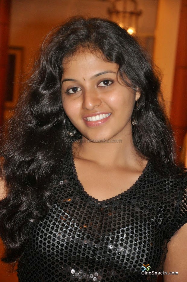 South Indian Girl Anjali Bra Visible Spicy Pic 