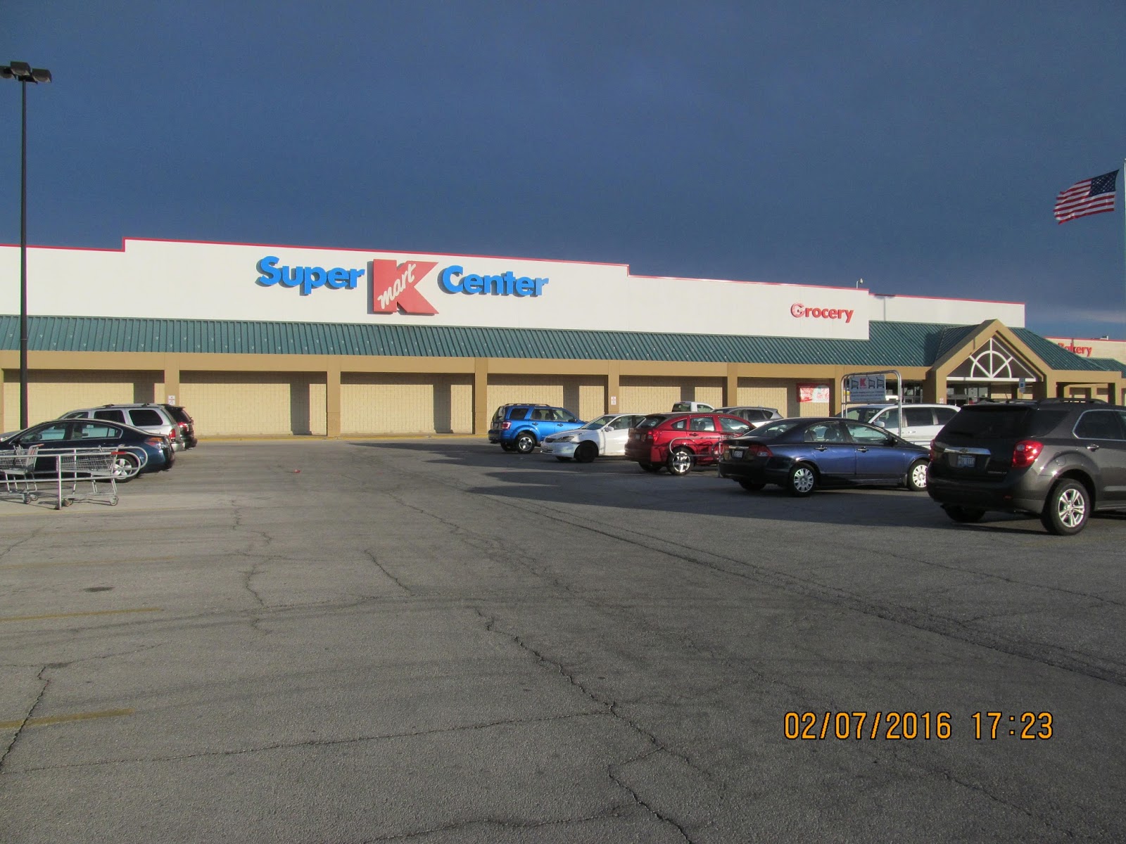 Trip to the Mall Last Super Kmart Center in Illinois Will Be No More