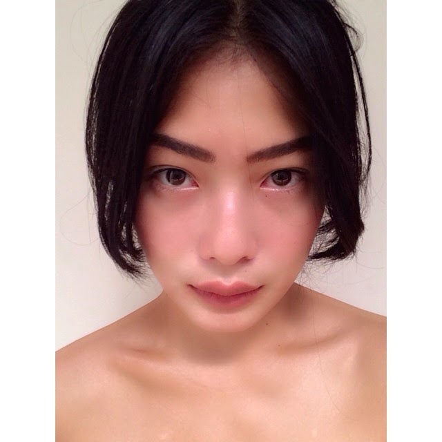 NABILA PUTRI SEKSI SELFIE FOTO TERBARU - ZONA ARTIS LAGI