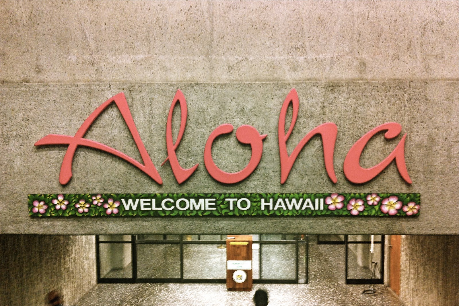 алоха гавайи. Aloha welcomes you. Aloha красивая надпись. алоха велком ю на ноуте. Hawaii visitors arrival.