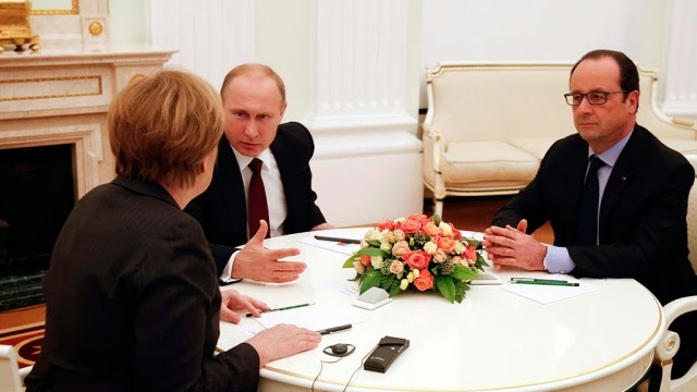 Putin dopo i colloqui per risolvere la situazione nel Donbass con i leader di Francia e Germania ha preso un timeout