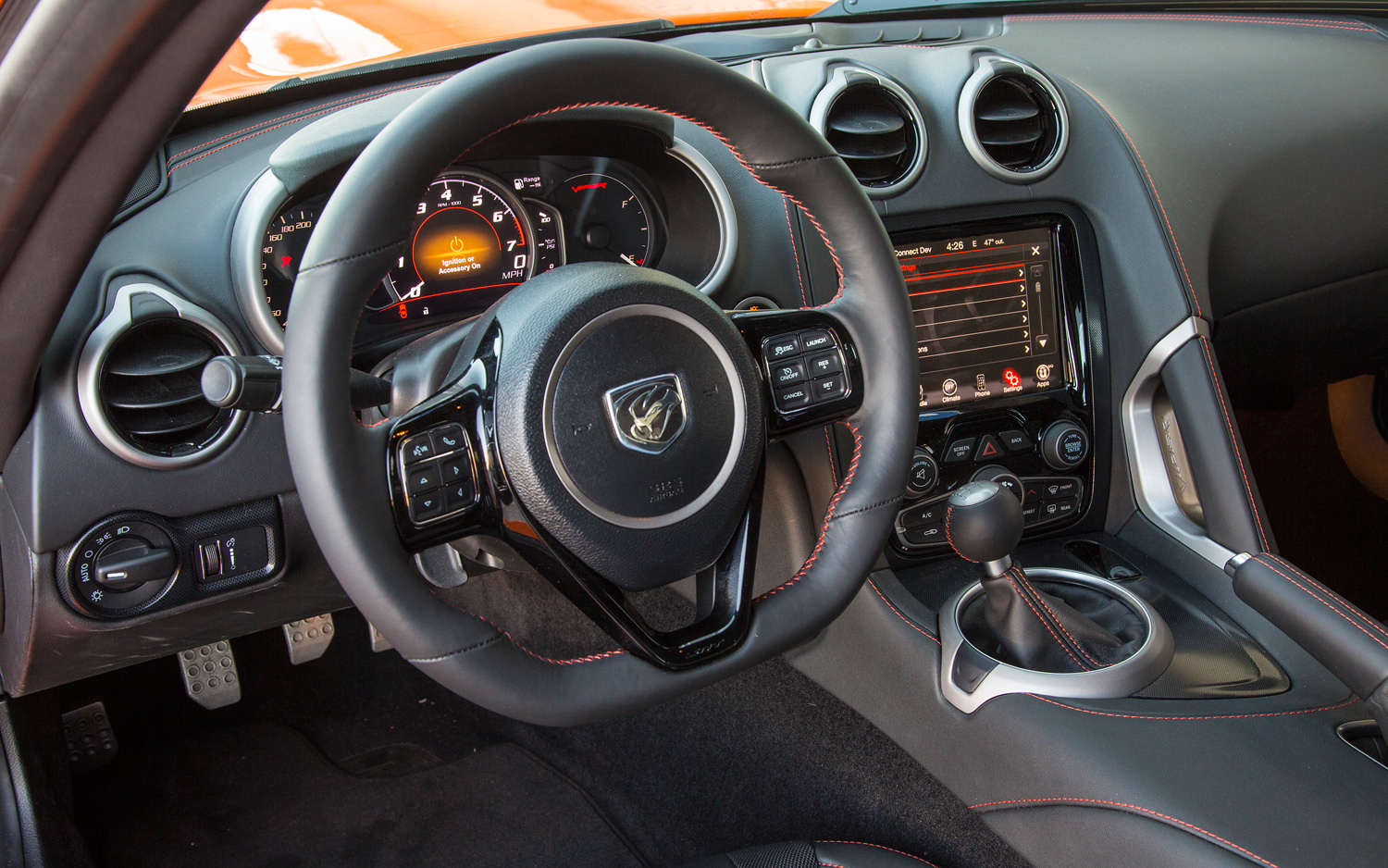 Dodge Viper srt 2017 салон