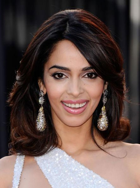 Hot Mallika Sherawat on red carpet at Oscars
