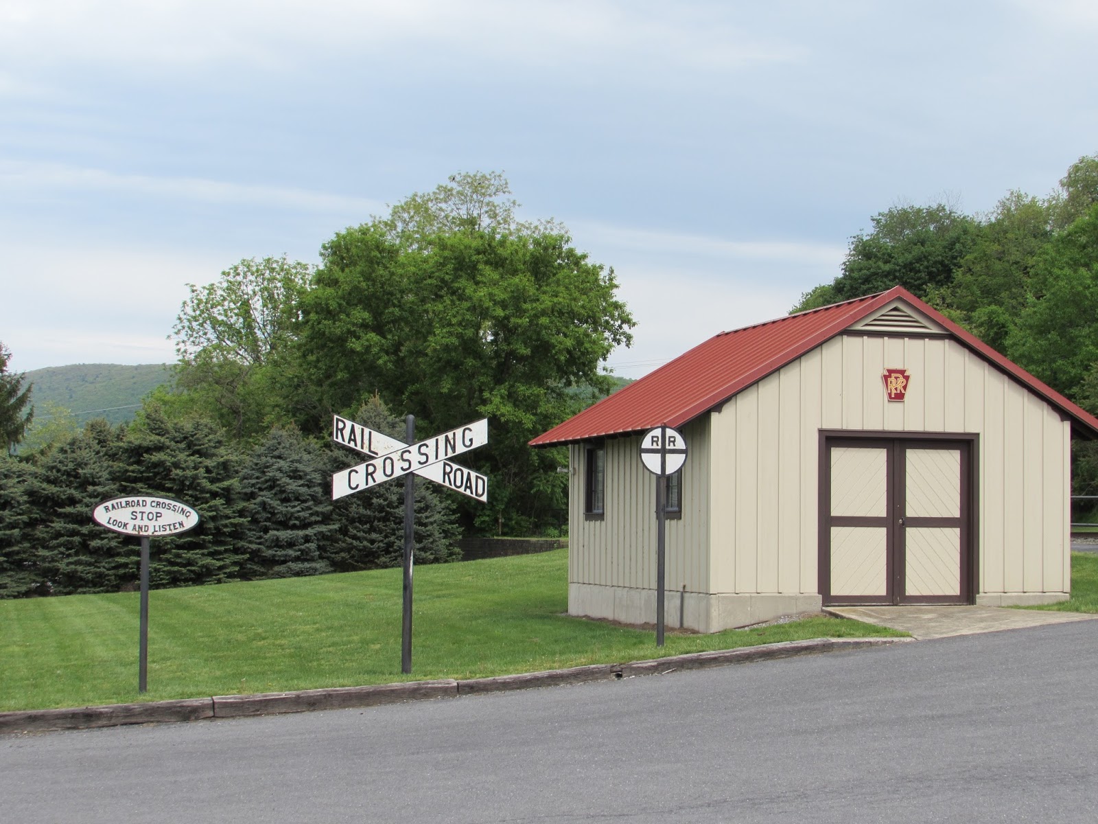 Lewistown Station Oldest Pennsylvania Railroad Station Interesting