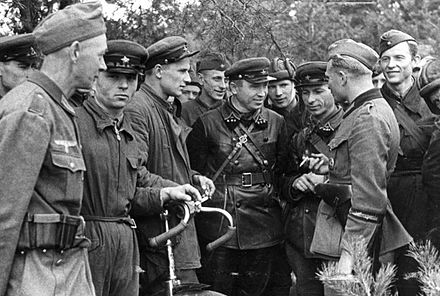 Soviet German troops worldwartwo.filminspector.com