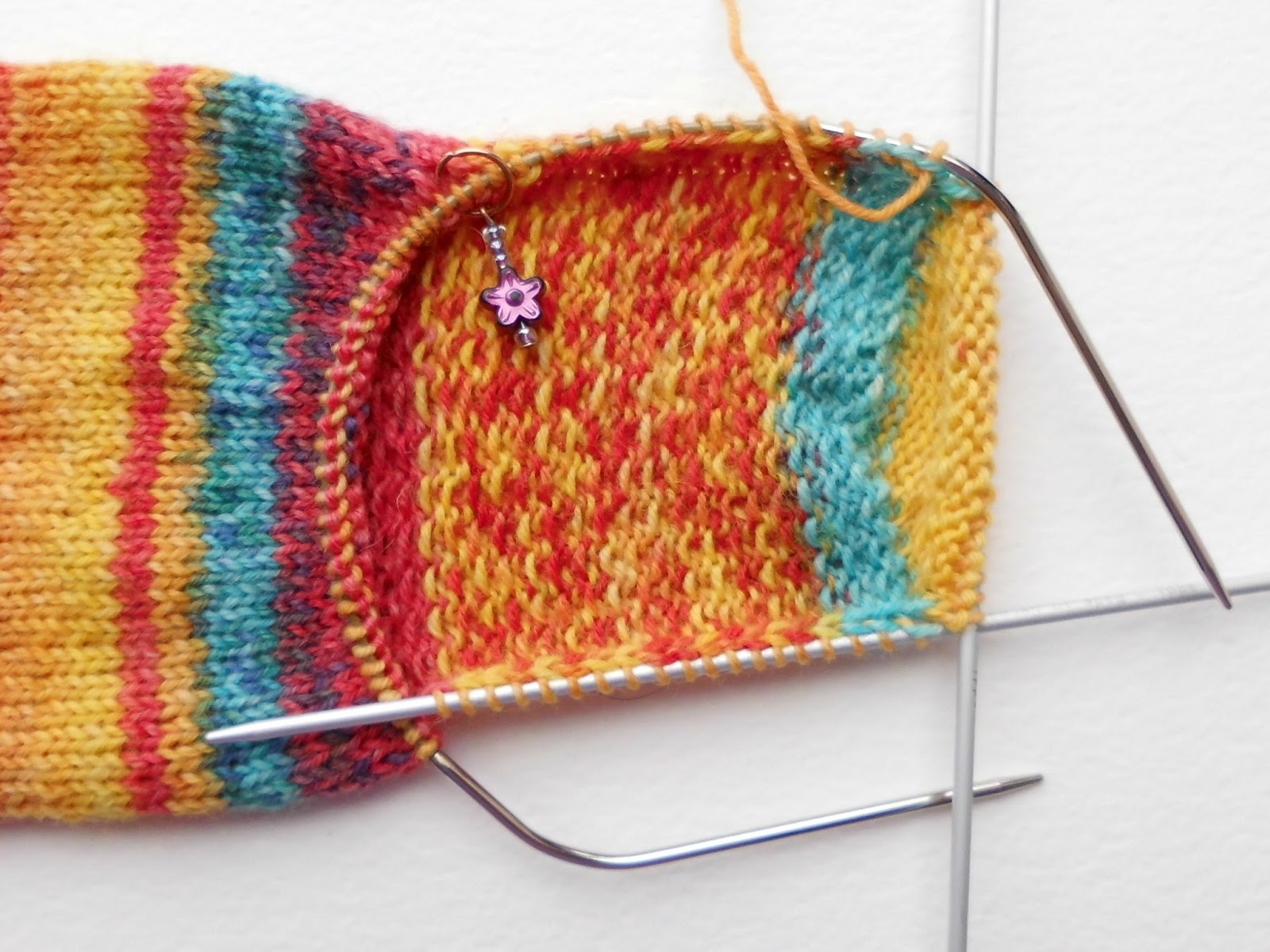 Winwick Mum: Beginner sock knitting: Sockalong - Week 2 - Heel flap ...