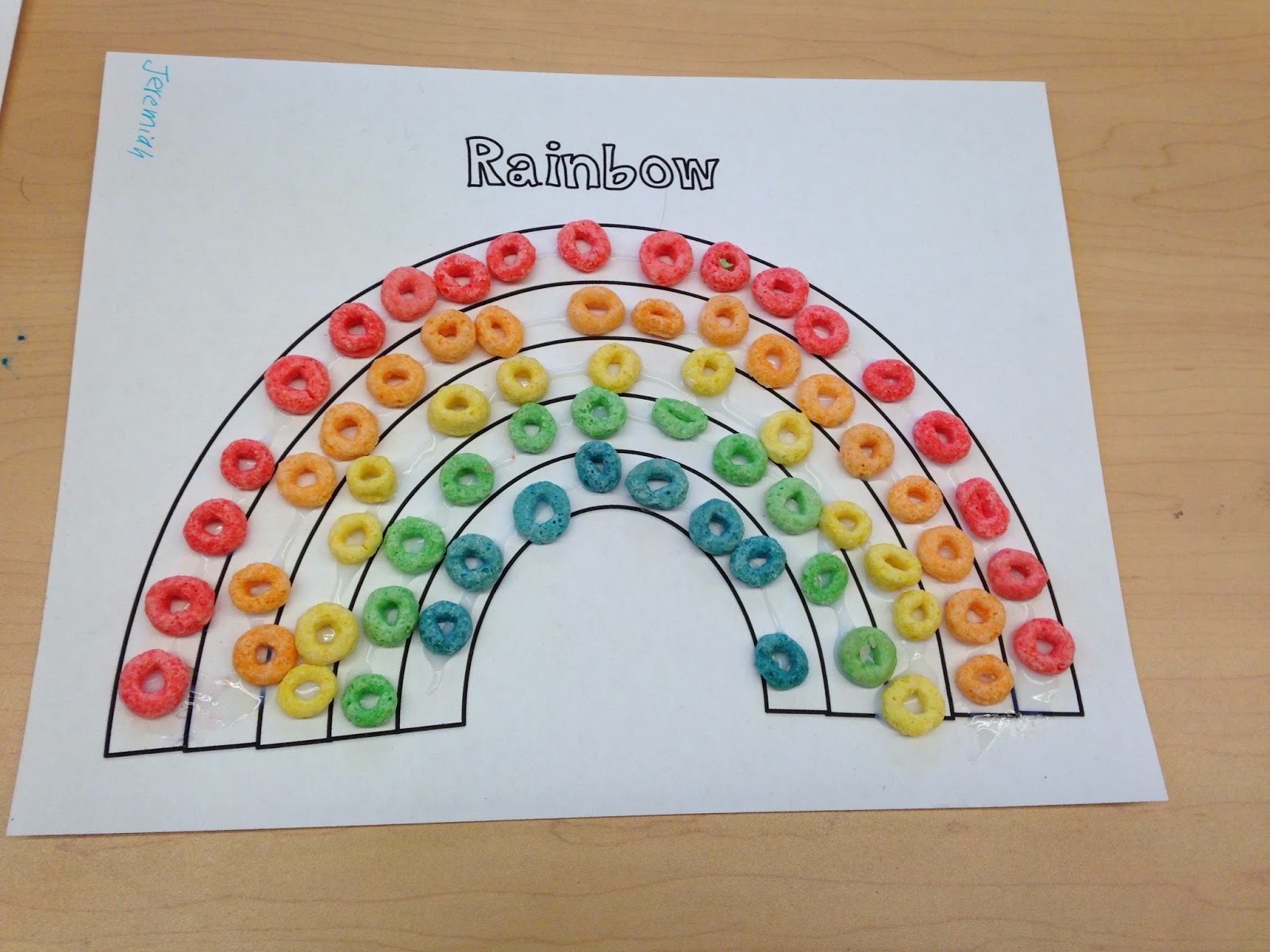 autism-tank-rainbow-craftivity-with-fruit-loops