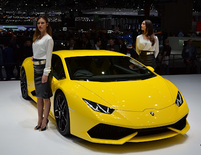  Lamborghini yakni perusahaan asal italia yang memproduksi sejumlah supercar keren sepert Spesifikasi Lamborghini Huracan