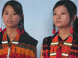 Zeliangrong girls in traditional costume