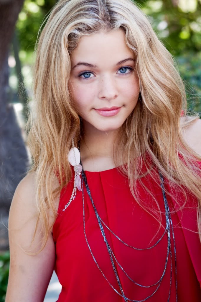 HOT or NOT: Sasha Pieterse ★ Photo Gallery