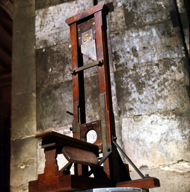 Sale of guillotine divides France Sale of guillotine divides France