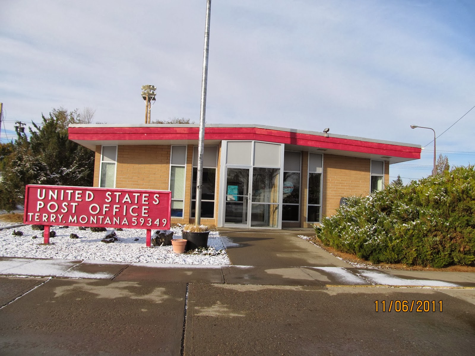 Windows to My Life Writing to Remember Photographing Montana a Post