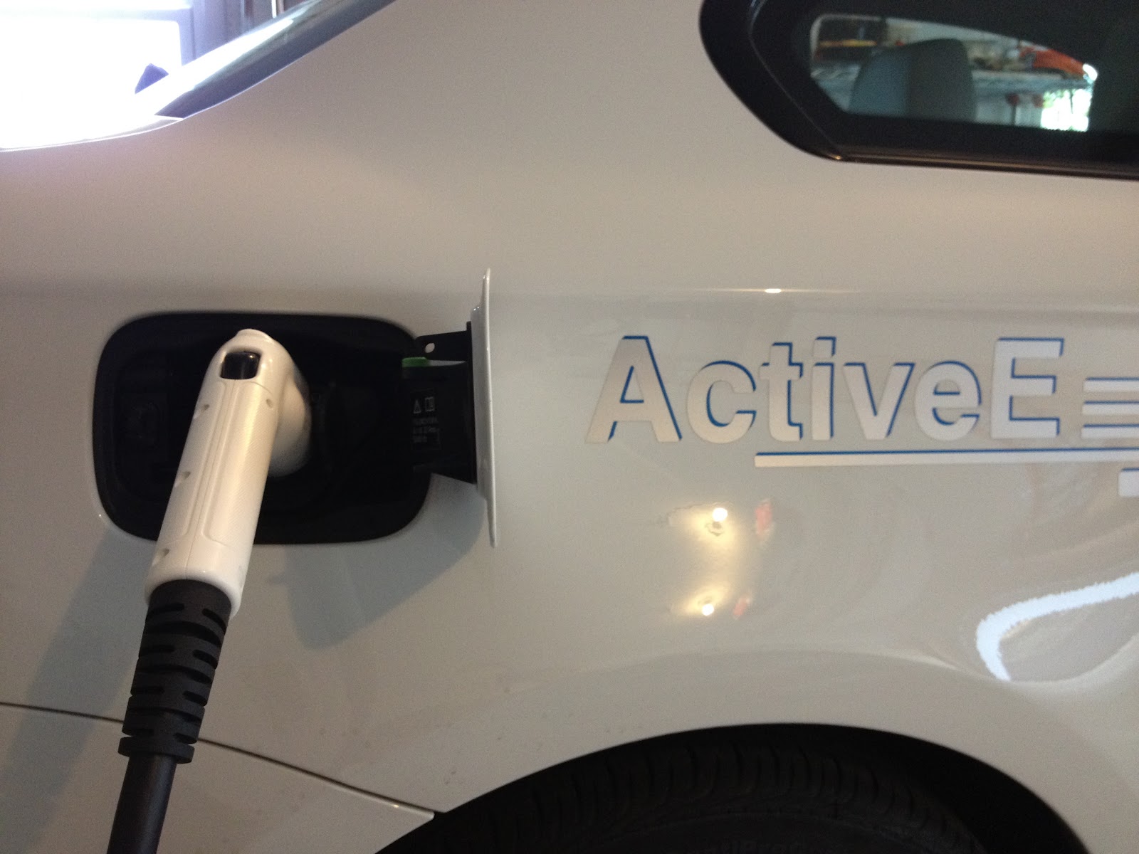 How much does a bmw active e cost #6