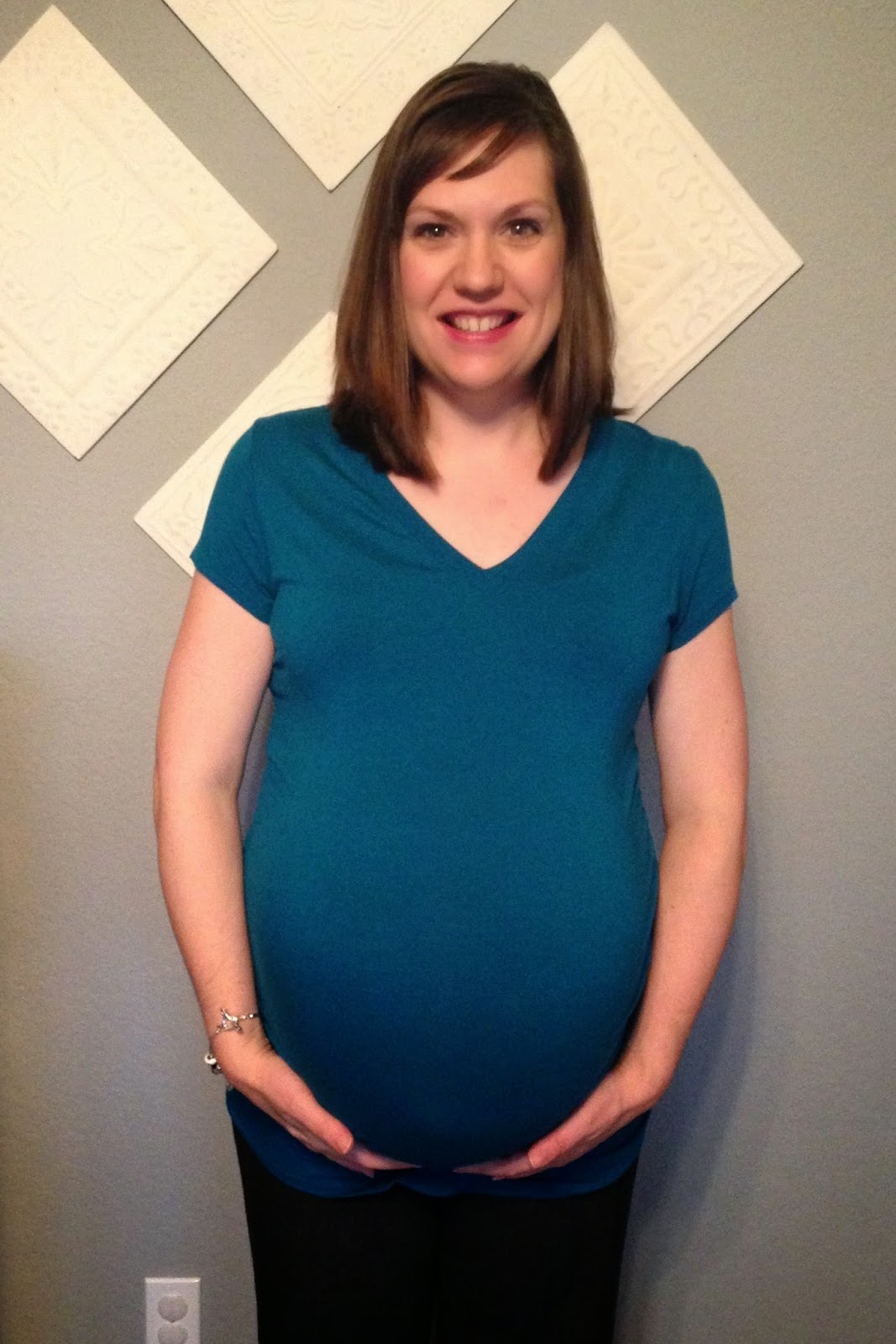 38-weeks-pregnant-with-twins