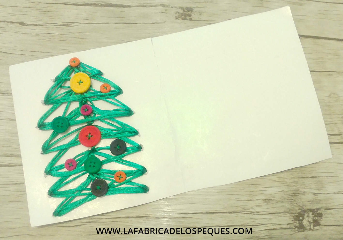 Postal navideña con costura creativa - La fábrica de los peques