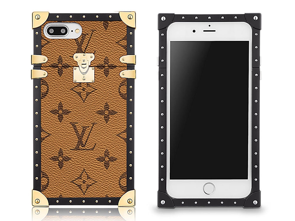 Chanel Hulle Iphone Chanel Hulle Iphone