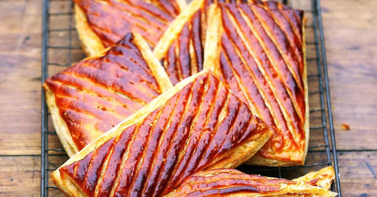 Galette aux pommes de terre berrichonne | les pieds sous la table