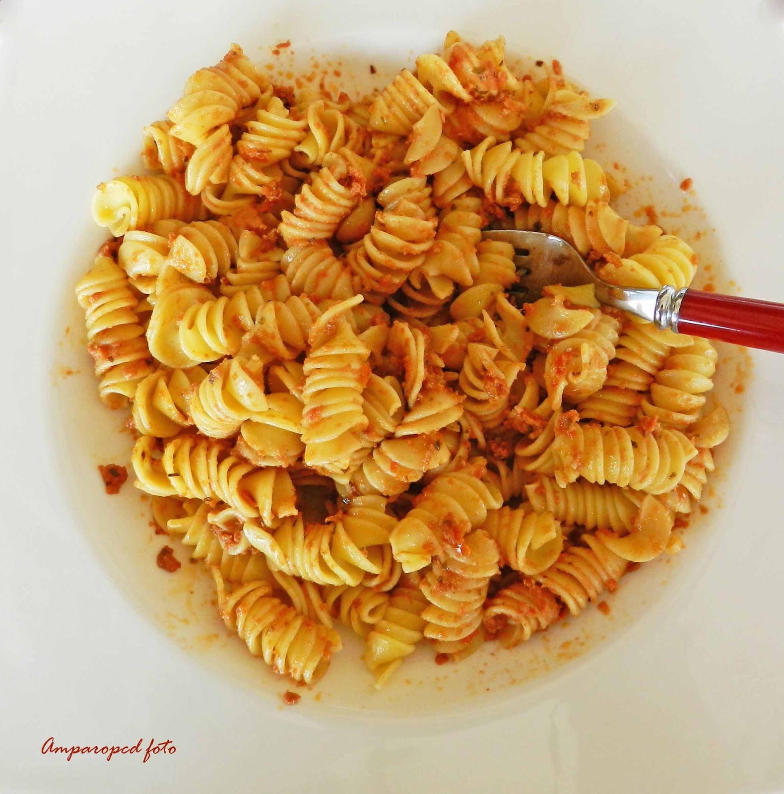 Cocinando en casa Fusilli con pesto rosso siciliano