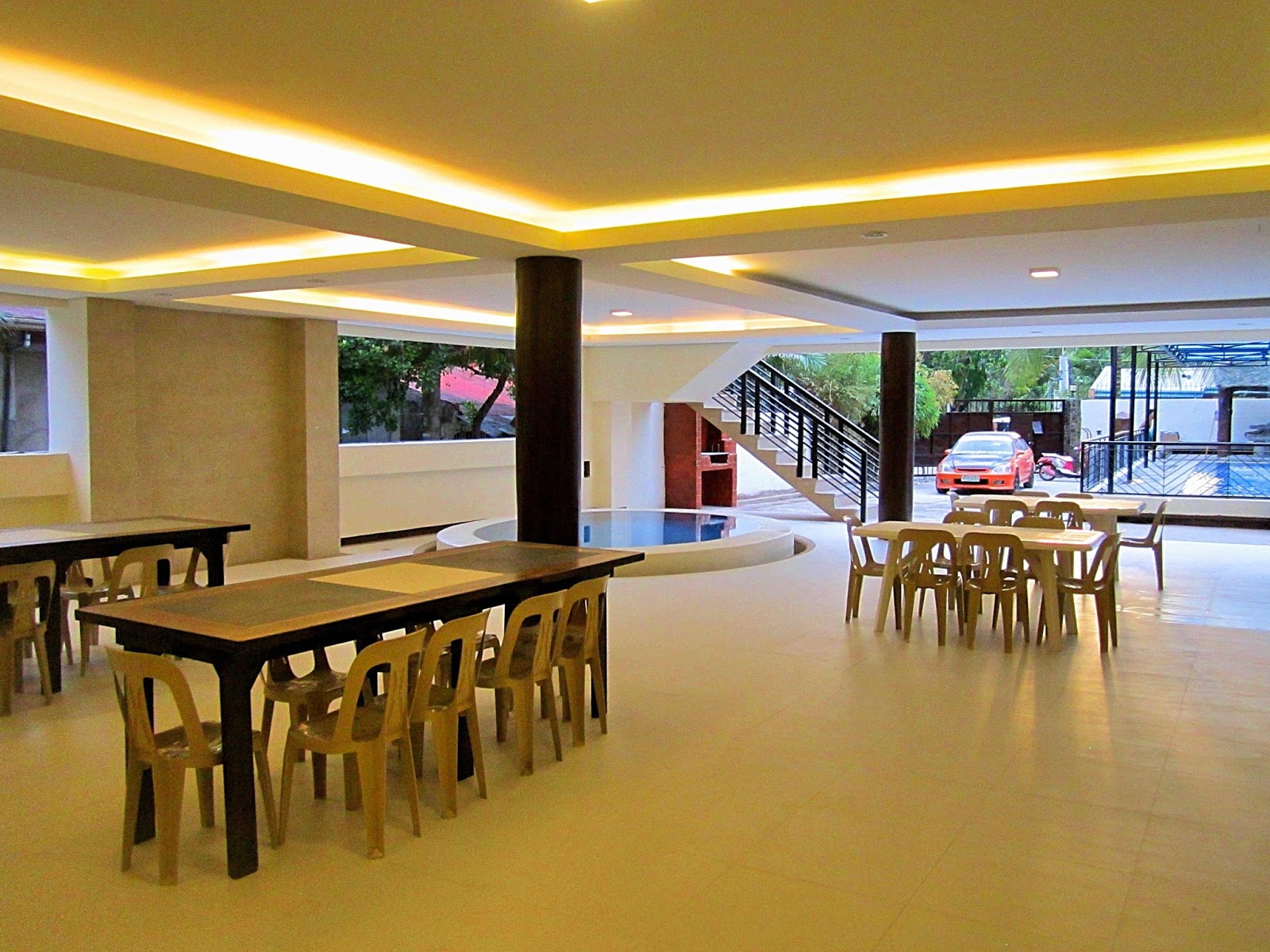 VILLA ADELA Private pool in Pansol Laguna: