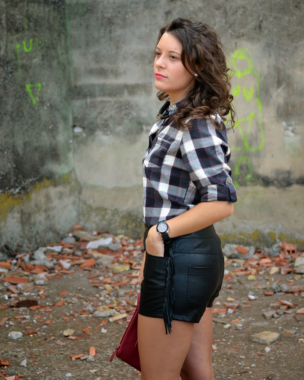 shorts, cuero, cuadros, flecos, mi vestido azul, blog de moda, castellón, fashion blogger, lourdes bueso