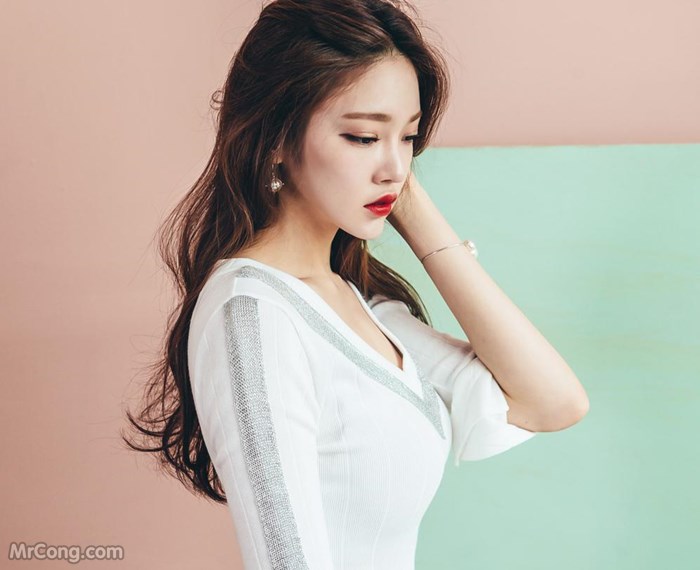 Beautiful Park Jung Yoon in the April 2017 fashion photo album (629 photos) photo 16-13