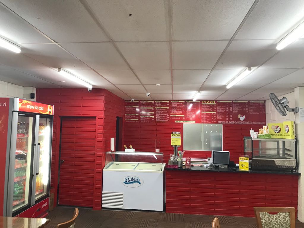 Pizza Place & Ice Cream Parlour