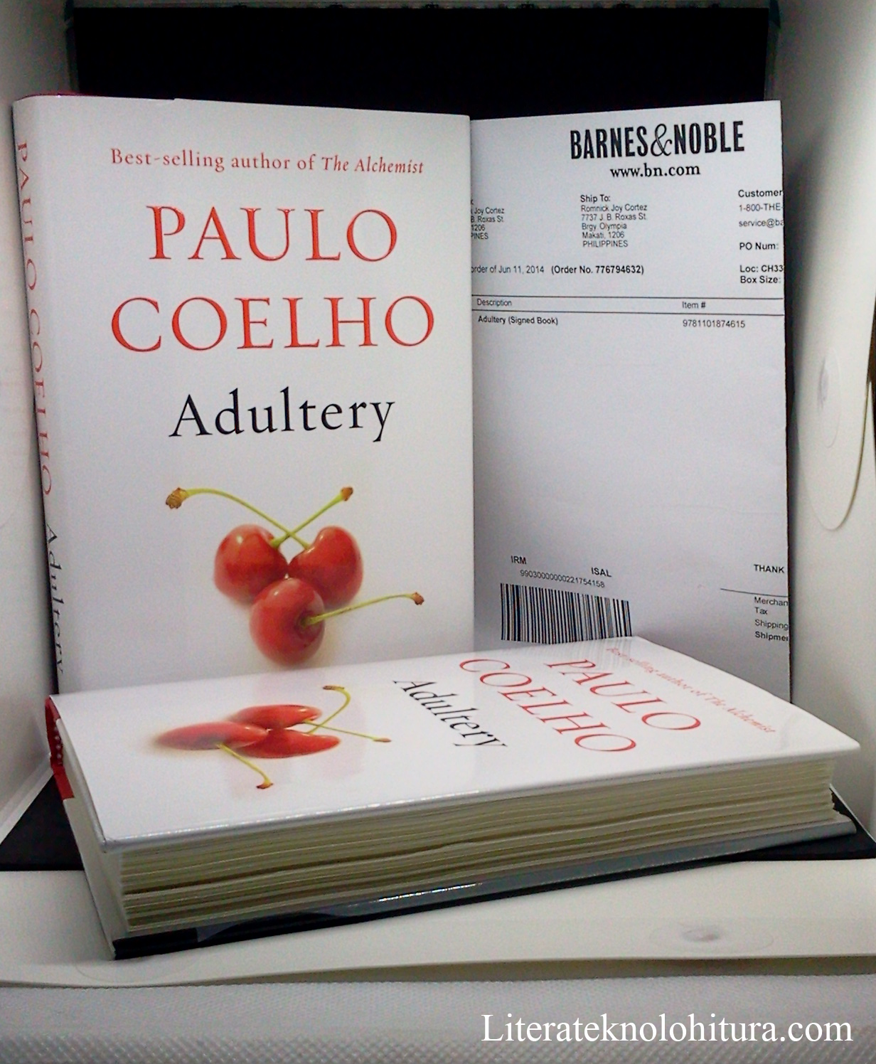 Paulo Coelho books. Книга Коэльо адюльтер.