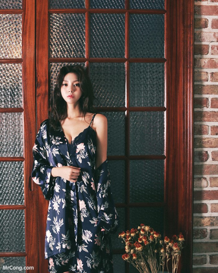 Beautiful Lee Chae Eun in October 2017 lingerie photo shoot (98 photos) photo 2-1
