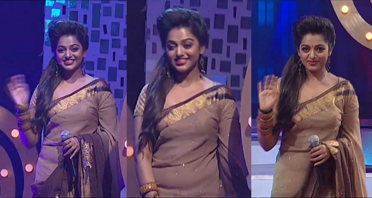 TV anchor Meera Anil latest photos in Transparent saree | Sleeveless ...