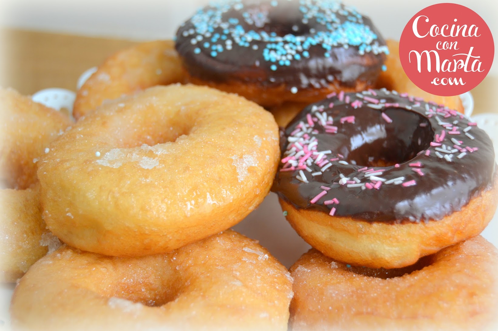 Receta donuts o berlinas caseros. Fácil, sencillo, video, paso a paso. Cocina con Marta