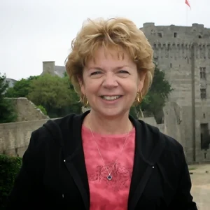 CONFESSIONS OF A PLATE ADDICT: Please Join Me for the Scoop #104