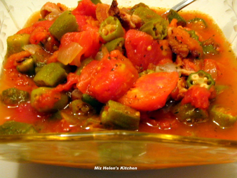 Fresh Stewed Okra and Tomatoes