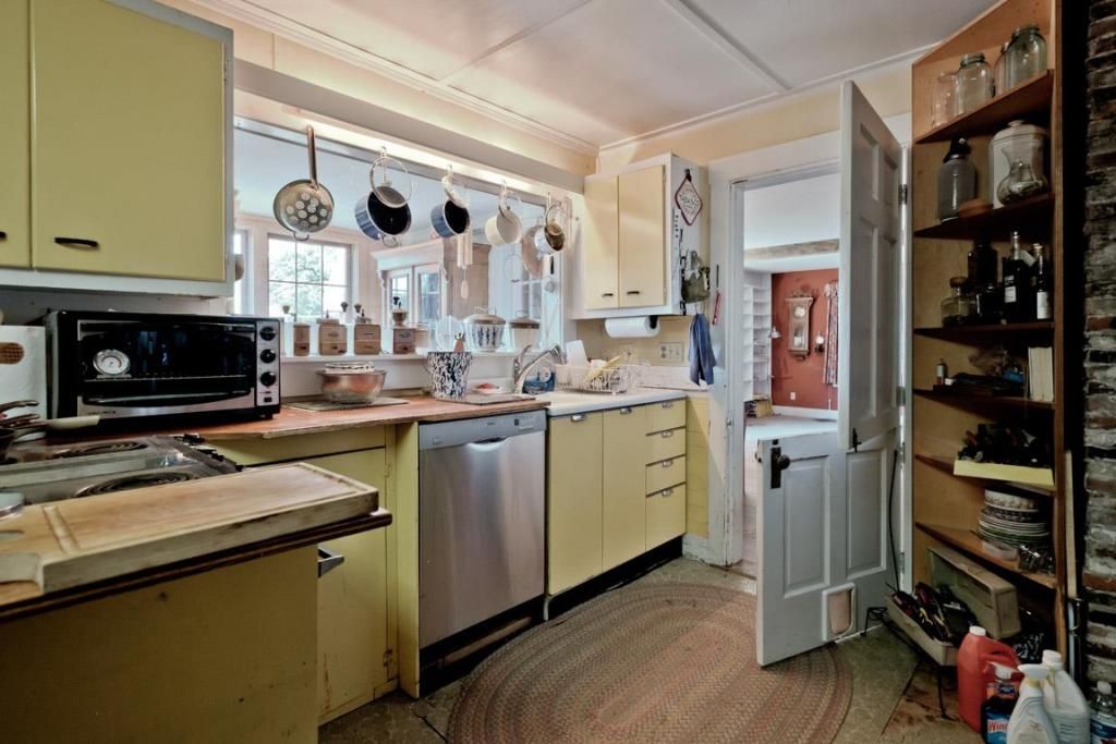 Sweet House Dreams 1800 Colonial in Orrs Island, Maine