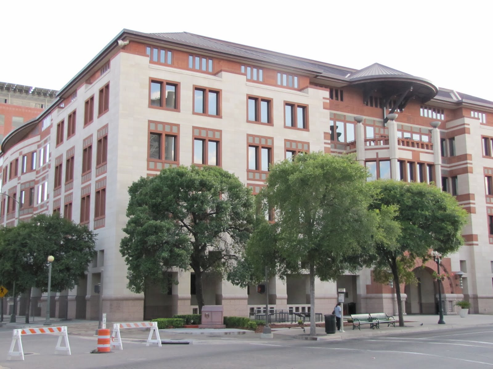 Photo of Cadena-Reeves Justice Center - Seat of Fourth Court of Appeals in San Antonio, Texas