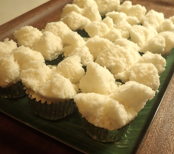 LUWEEH KITCHEN Rice Puto ( Flower version)