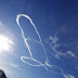 Marinha dos EUA se desculpa após piloto de caça desenhar pênis no céu