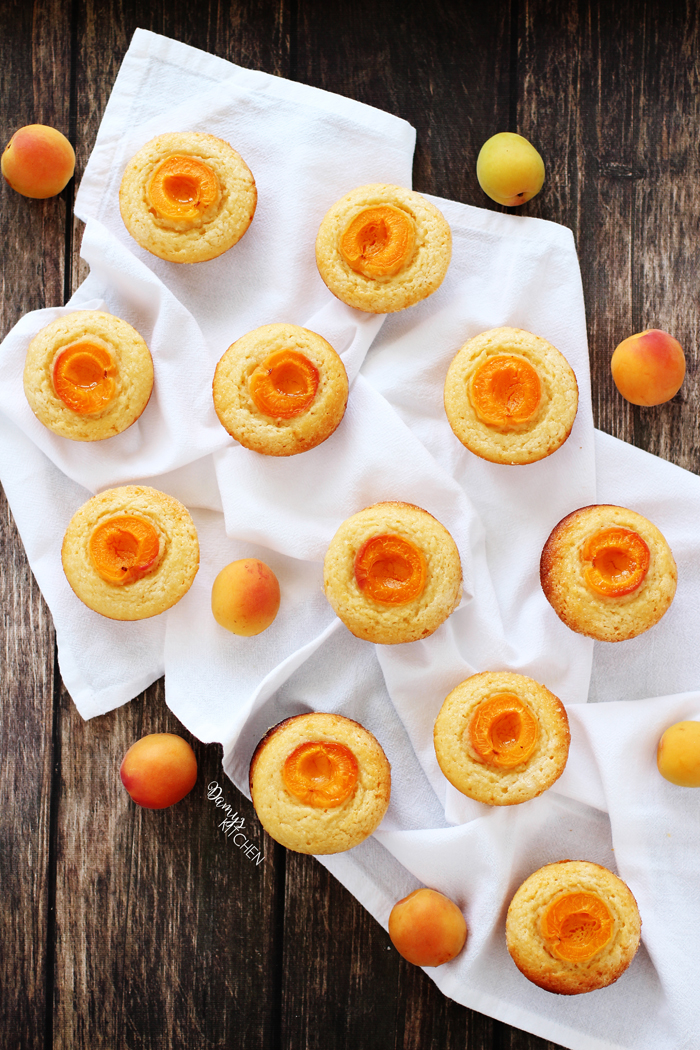 BADEMLİ KAYISILI MUFFIN Damy's Kitchen