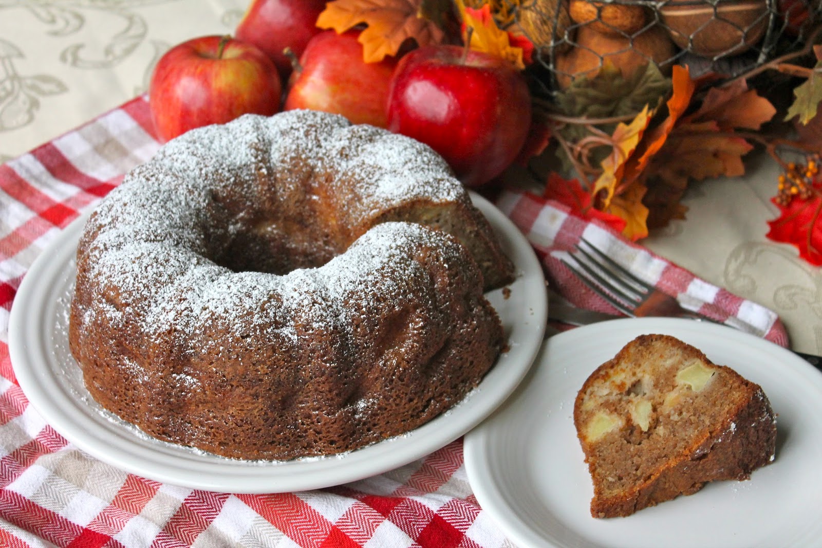The Cultural Dish: Apple Spice Bundt Cake