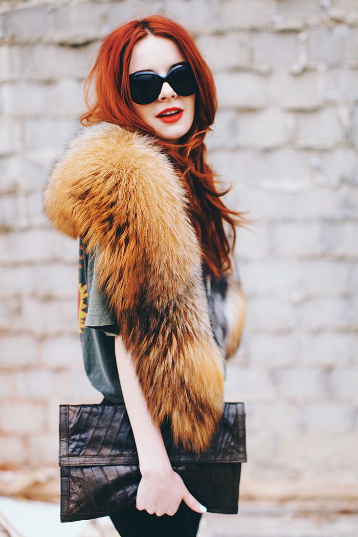 fox fur scarf stole collar winter trend style outfit fashion how to wear